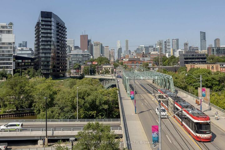 Property Photo: 625 Queen Street E 409 ON M4M 1G4