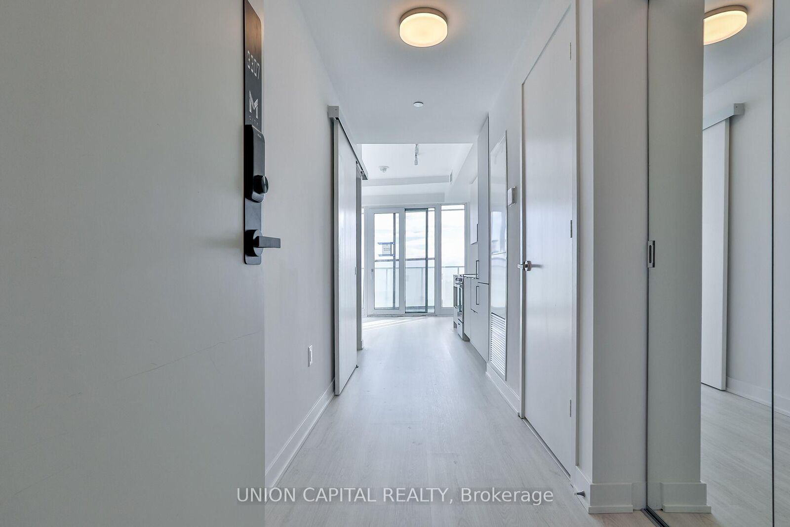 Photo de la propriété: 3883 Quartz Road 3307 ON L5B 0M4
