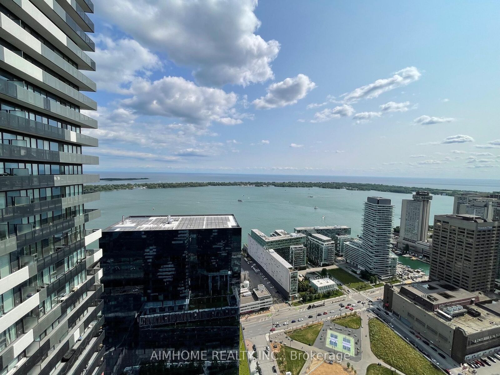 Property Photo:  55 Cooper Street 5309  ON M5E 0G1 