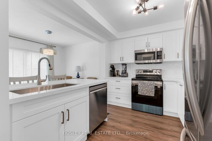 Property Photo:  26 Chicory Crescent  ON L2R 0A5 
