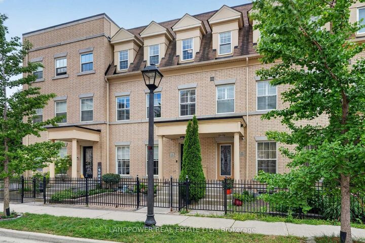 Property Photo:  23 Donald Buttress Boulevard W  ON L6C 0J6 
