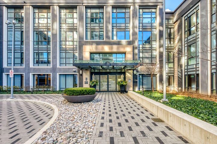 Property Photo:  9 Mabelle Avenue 2621  ON M9A 0E1 