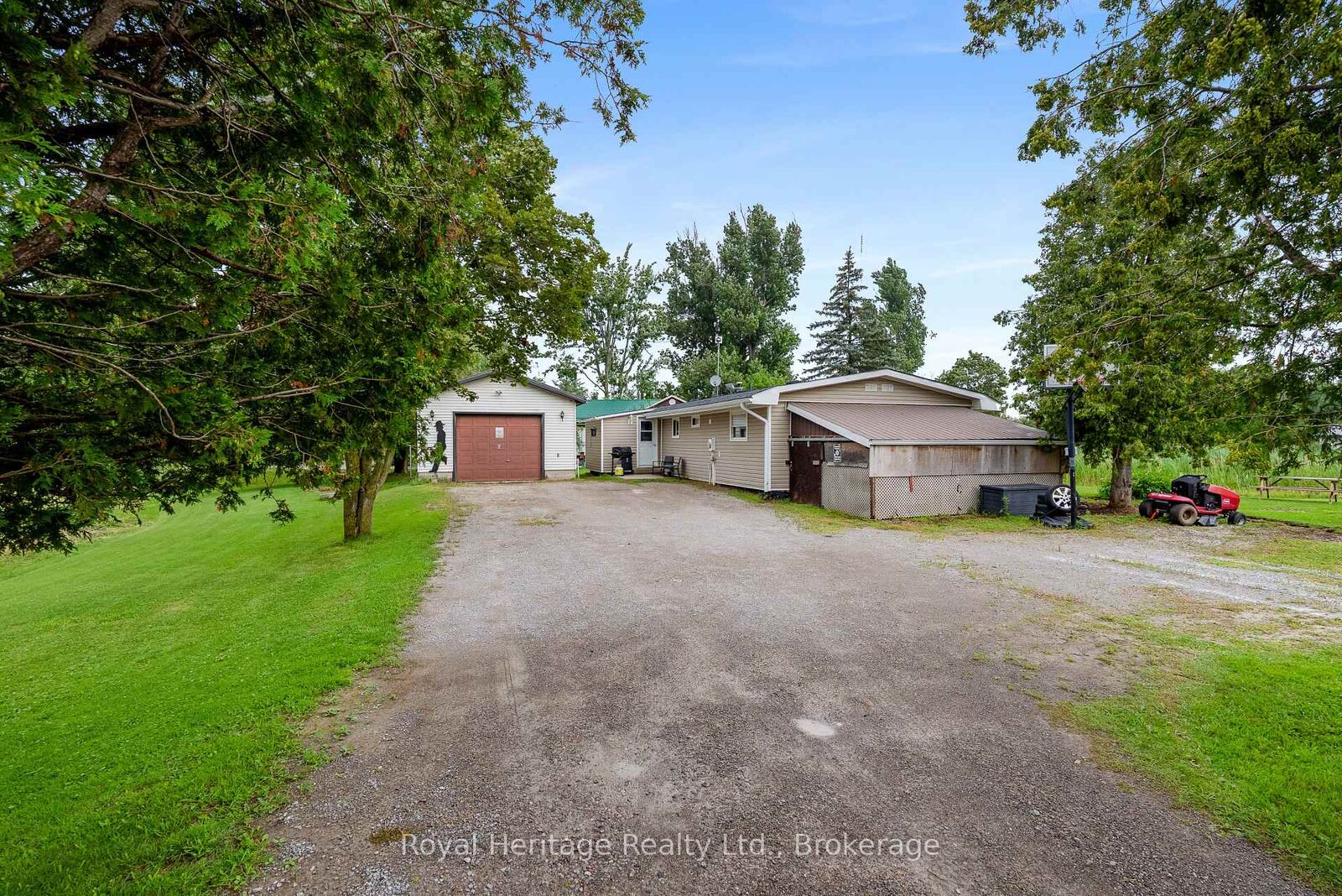 Property Photo:  14 Stoney Creek Road  ON K9V 0K1 