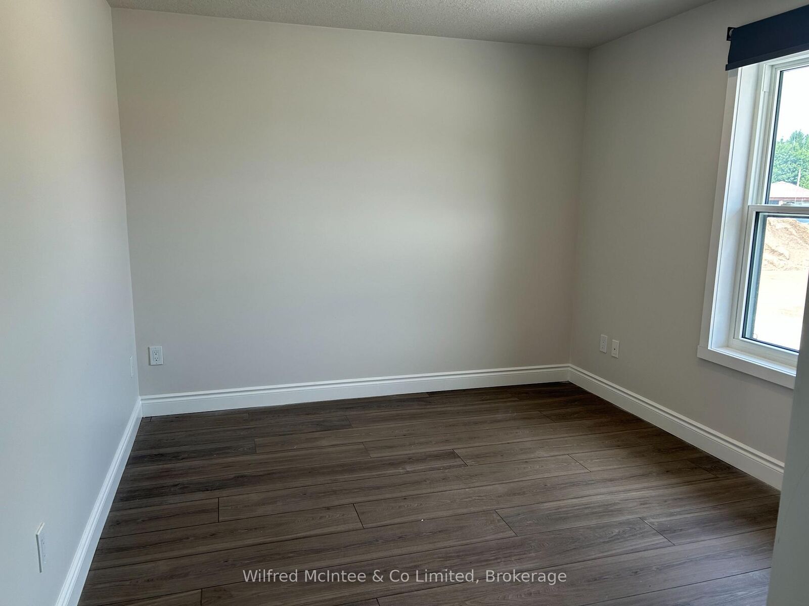 Property Photo:  380 1st Avenue N 12  ON N0G 1L0 