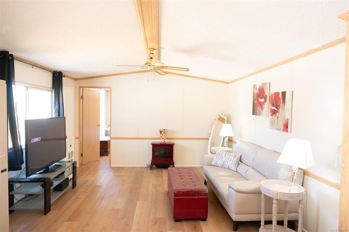 Property Photo: 450 Stanford Ave E #32 BC V9P 1V8