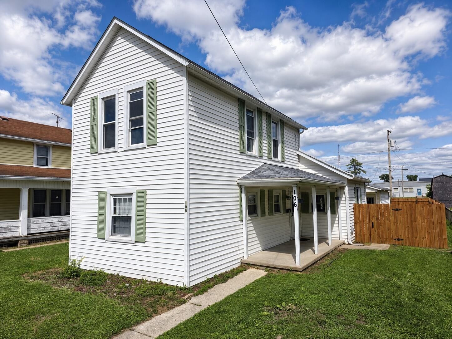 Property Photo: 106 Snyder Street OH 45504