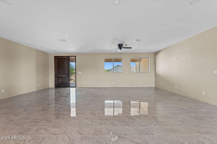 Property Photo: 125 Ironwood Place AZ 85390
