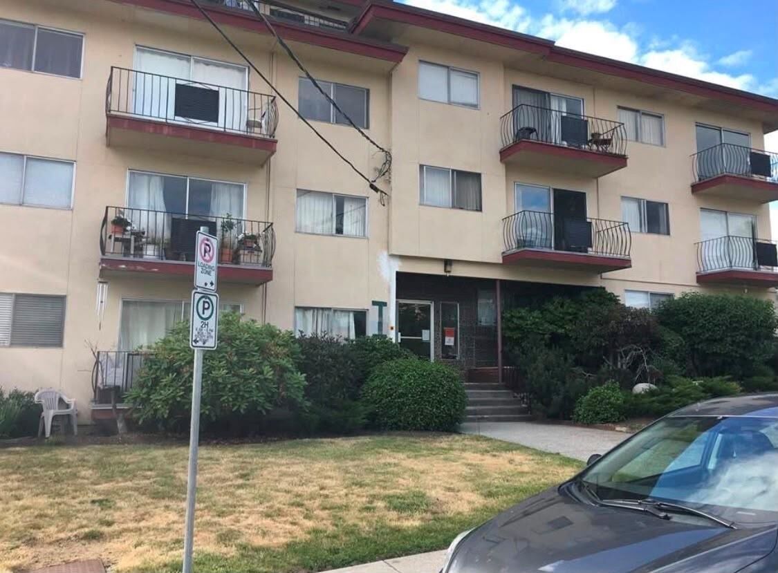 Property Photo:  611 Blackford Street 212  BC V3M 1R7 