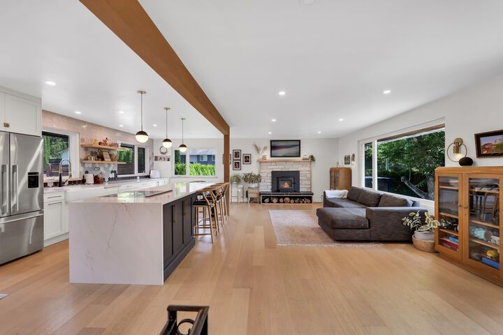 Property Photo: 40256 Ayr Drive BC V0N 1T0