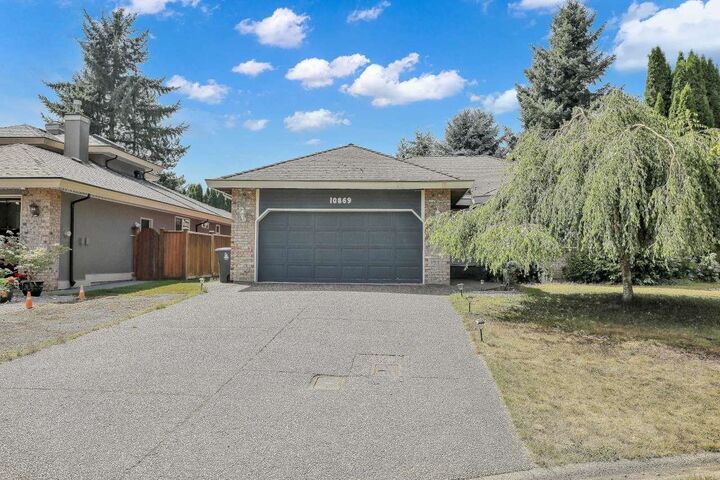 10869 162B Street — photo 1