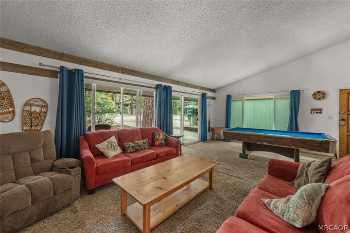 Property Photo:  42640 La Cerena Avenue  CA 92315 