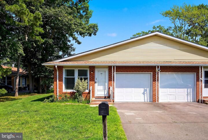 Property Photo:  45 Dogwood Road 8  NJ 08050 
