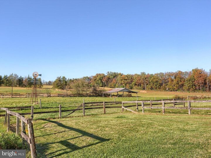 Property Photo:  1014 Pondtown Road  PA 17019 