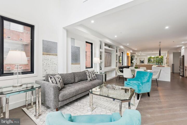 Property Photo:  306 K Street NE 306-1  DC 20002 