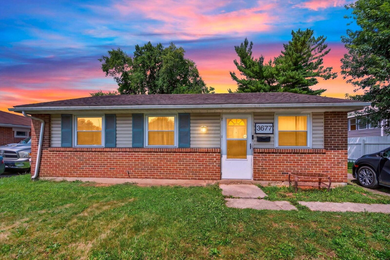 Property Photo: 3677 Abney Road OH 43207