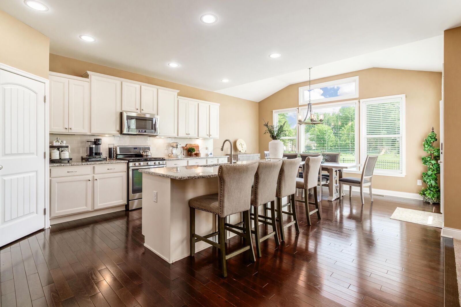Property Photo: 8520 Coldwater Drive OH 43065