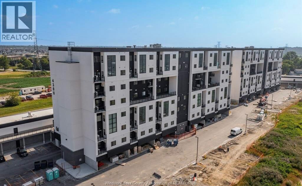 Property Photo:  4300 Laurier Parkway 183  ON N9H 0R1 