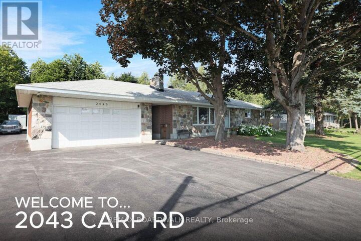 Property Photo: 2043 Carp Road ON K0A 1L0