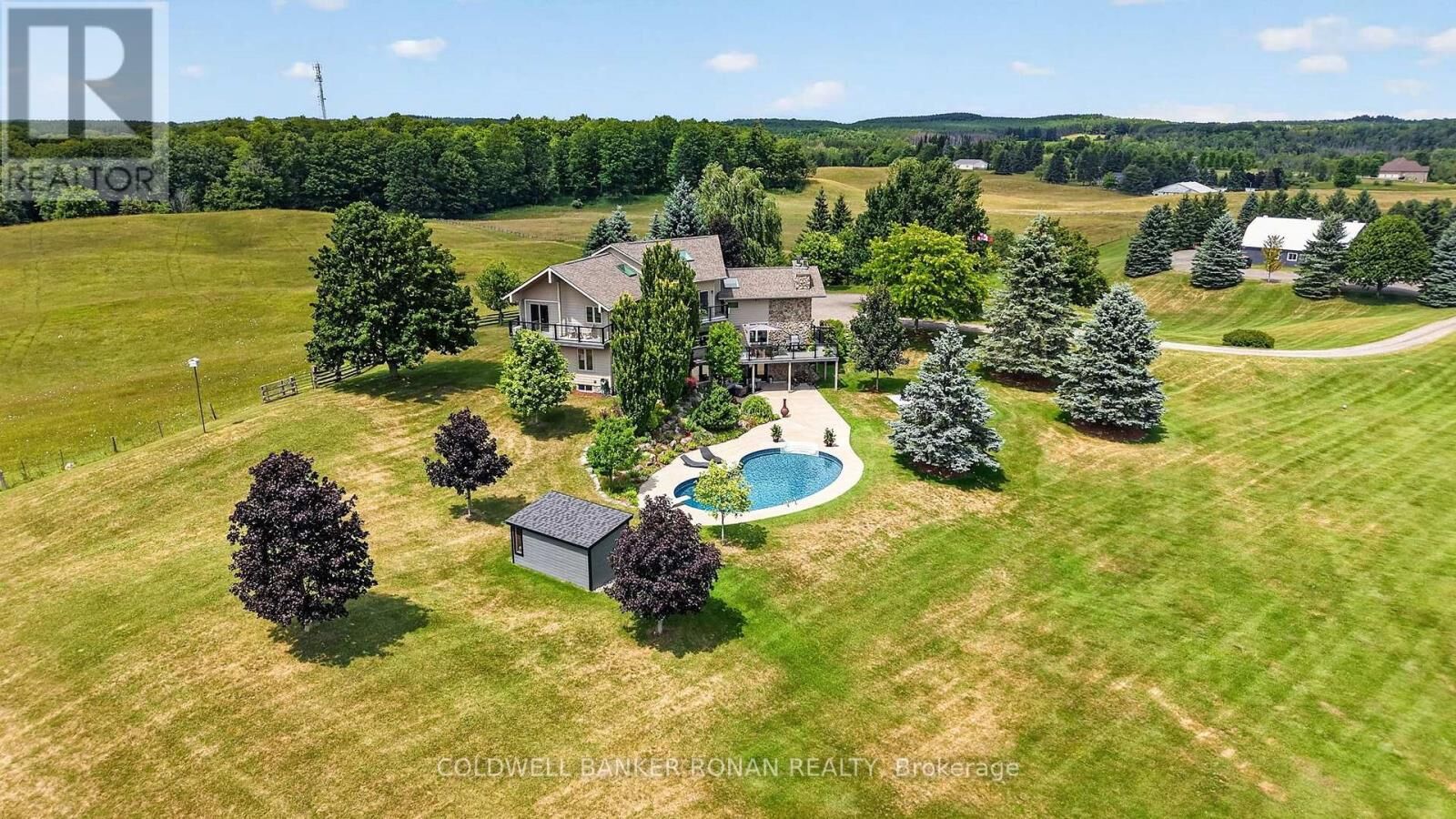 Property Photo: 18250 Duffy's Lane ON L7E 3C4