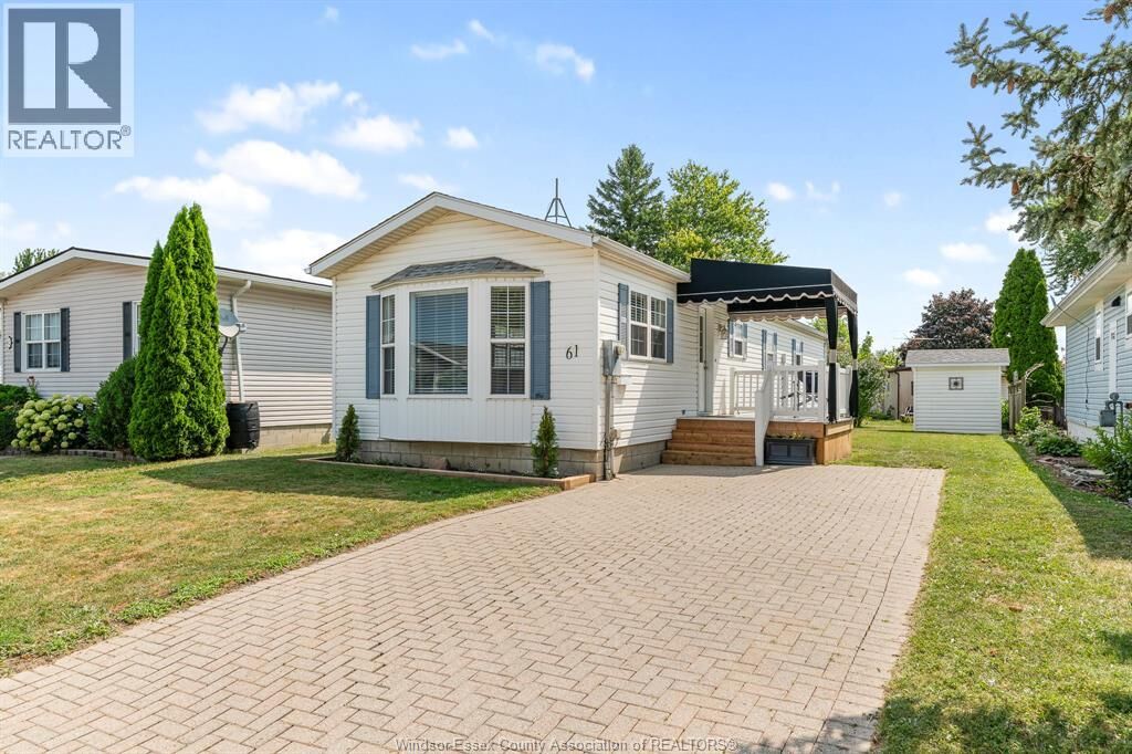 Property Photo:  61 Malden Hill  ON N9V 3E1 