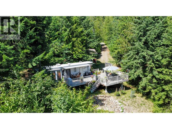 6240 Lake Street — photo 1