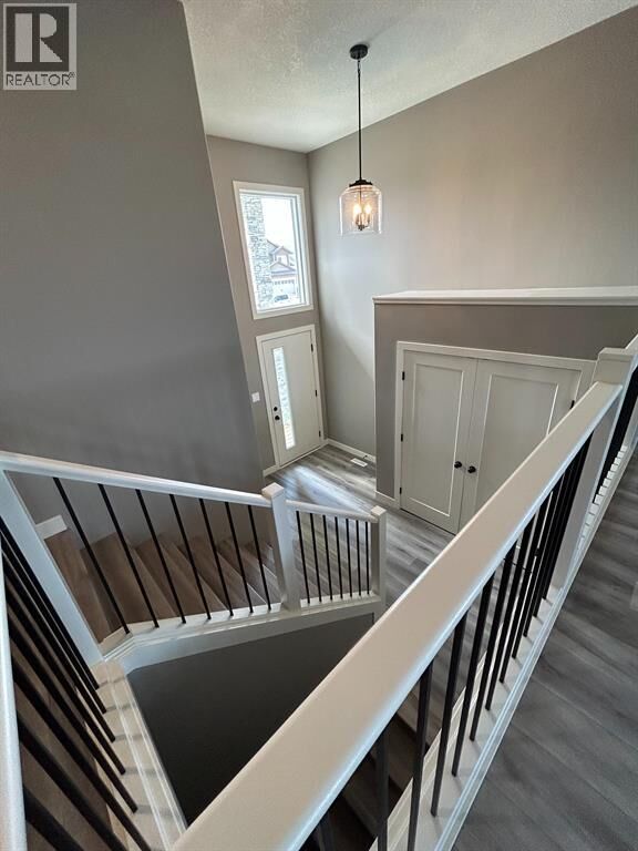 Property Photo: 11410 Wisteria Court AB T8V 6T5