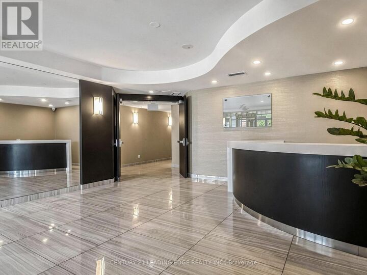 Property Photo:  399 South Park Road 1003  ON L3T 7W6 