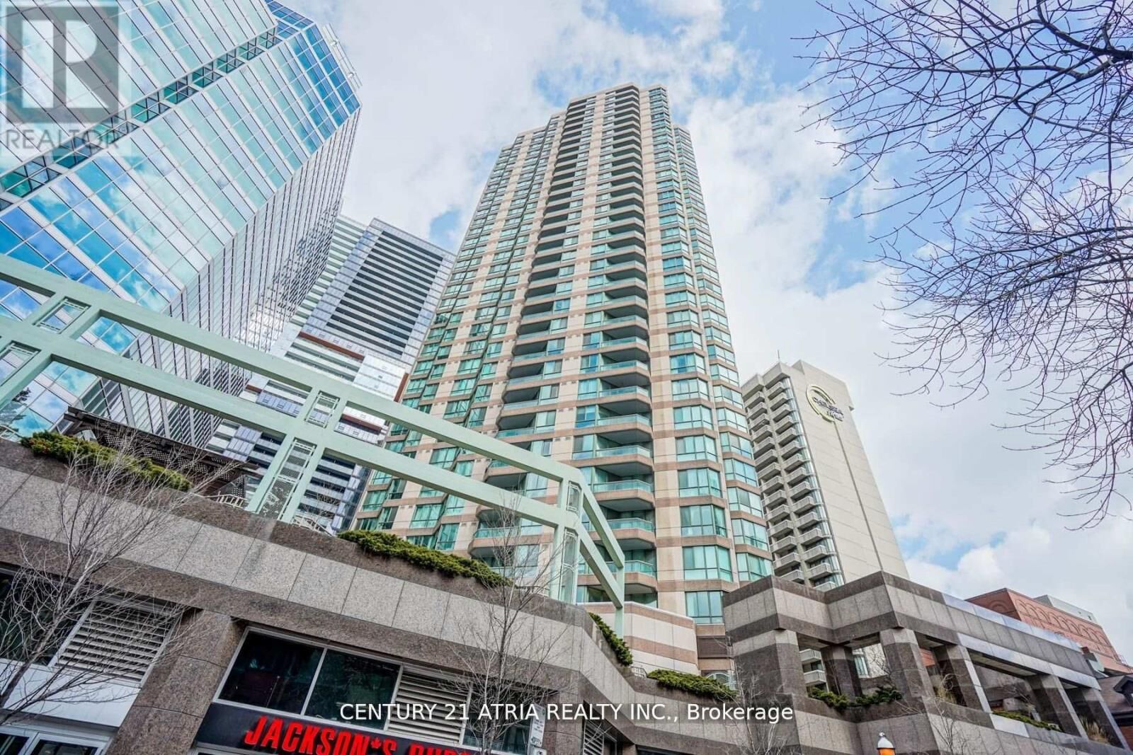 Property Photo: 38 Elm Street 3309 ON M5G 2K5