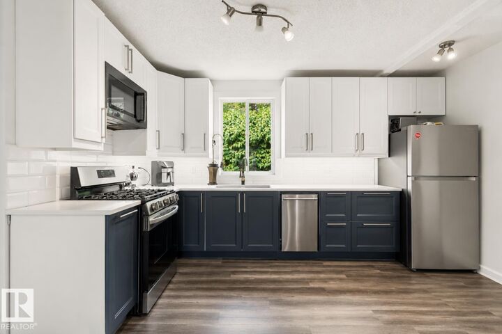 12150 47 Street NW — photo 1