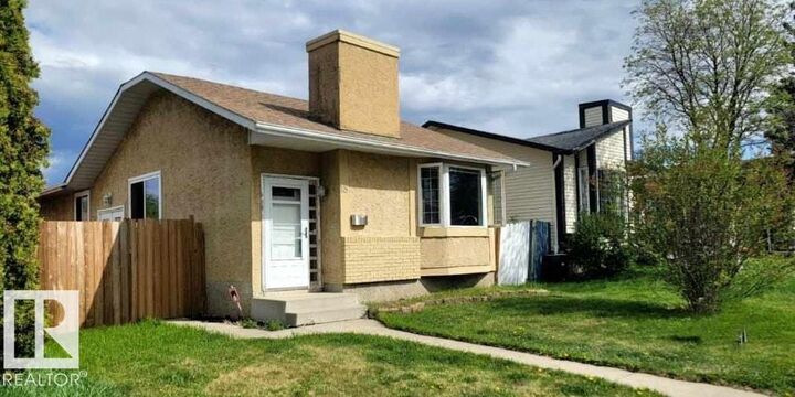 18 Westbend Street — photo 1