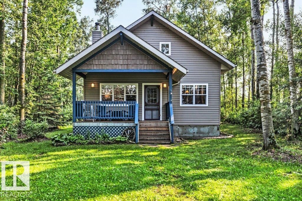 Property Photo: 188 Lakeshore Drive, S.v. Grandview AB T0C 2V0