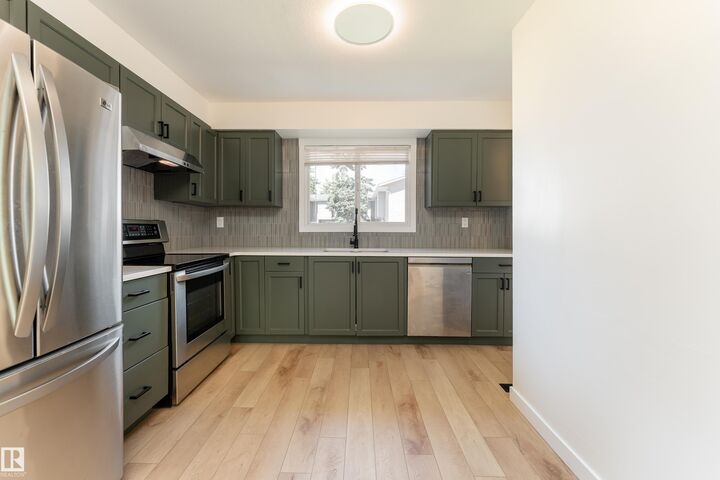 1415 62 Street NW 10 — photo 1