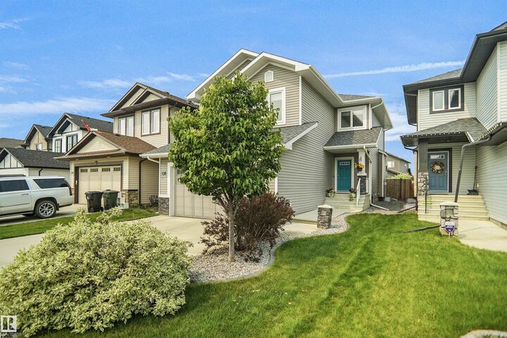 Property Photo: 138 Henderson Link AB T7X 0R9