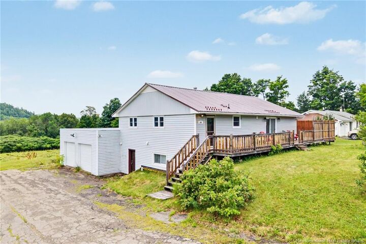 664 Otis Drive — photo 1