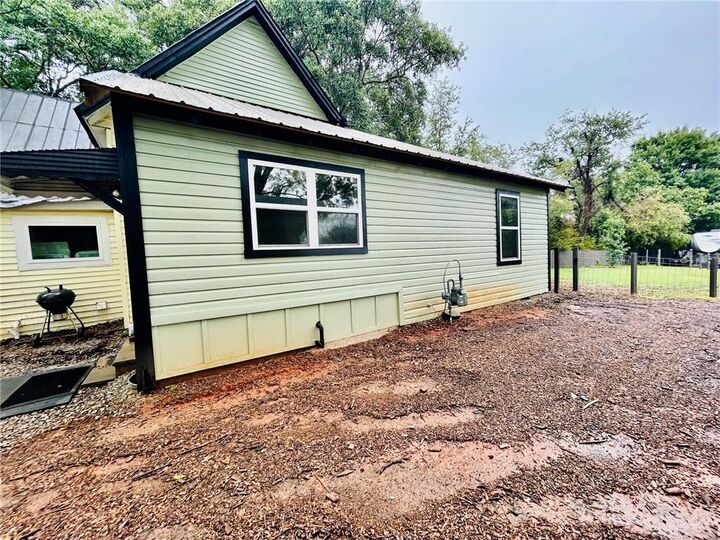 Property Photo:  8835 Jot Em Down Road  GA 30506 