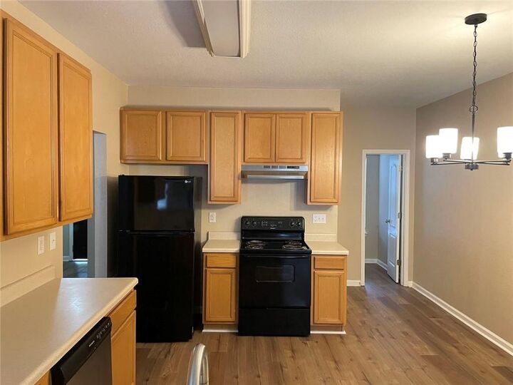 Property Photo: 5092 Windsor Forrest Lane GA 30349