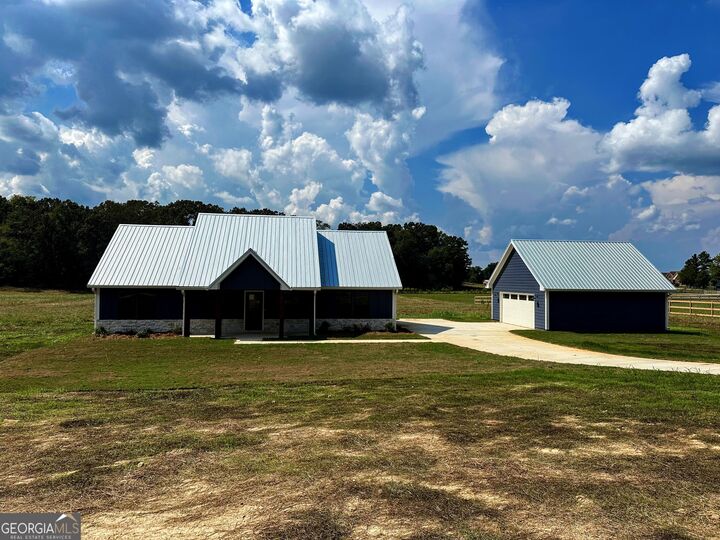 Property Photo: 3300 Collard Valley Road GA 30125
