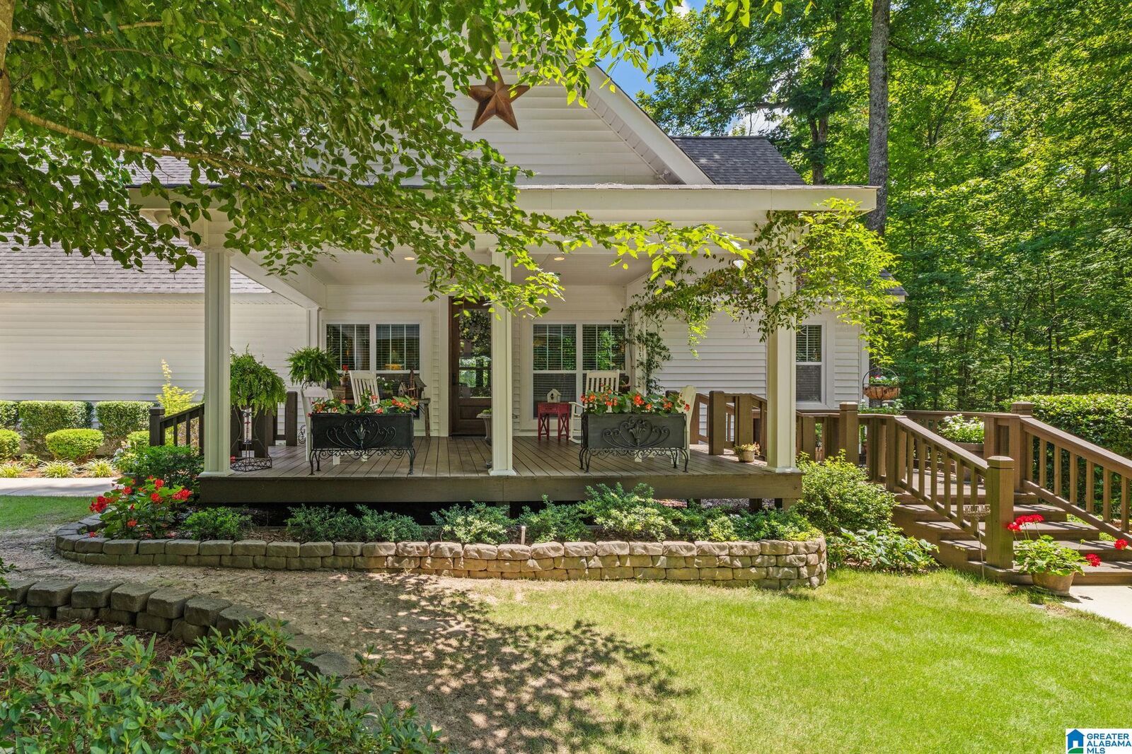 Property Photo:  6870 County Road 437  AL 35053 