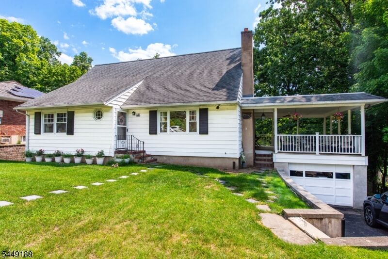 Property Photo:  186 Macdonald Dr  NJ 07470 