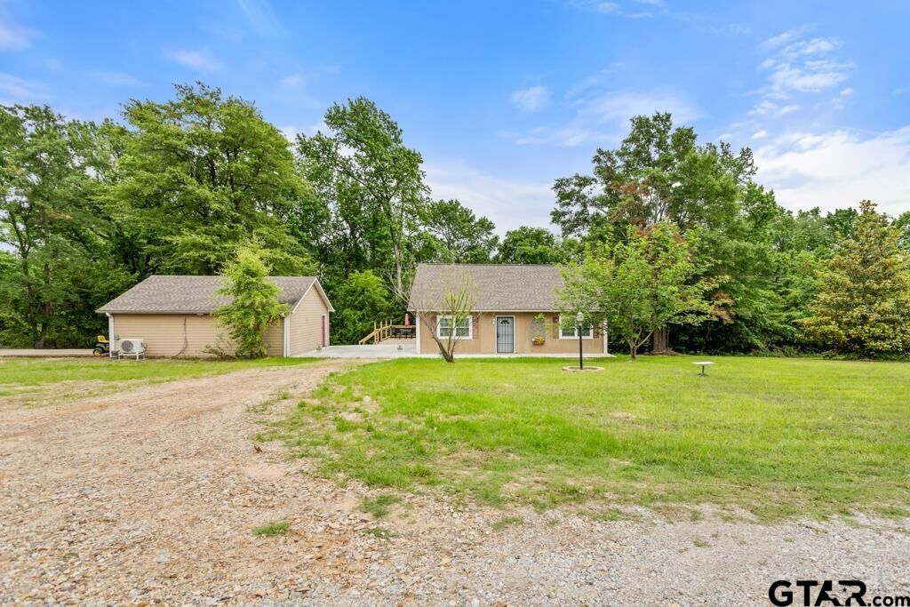 Property Photo: 448 N Hill Rd. TX 75706