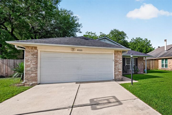 Property Photo:  10315 Goodrum Road  TX 77041 