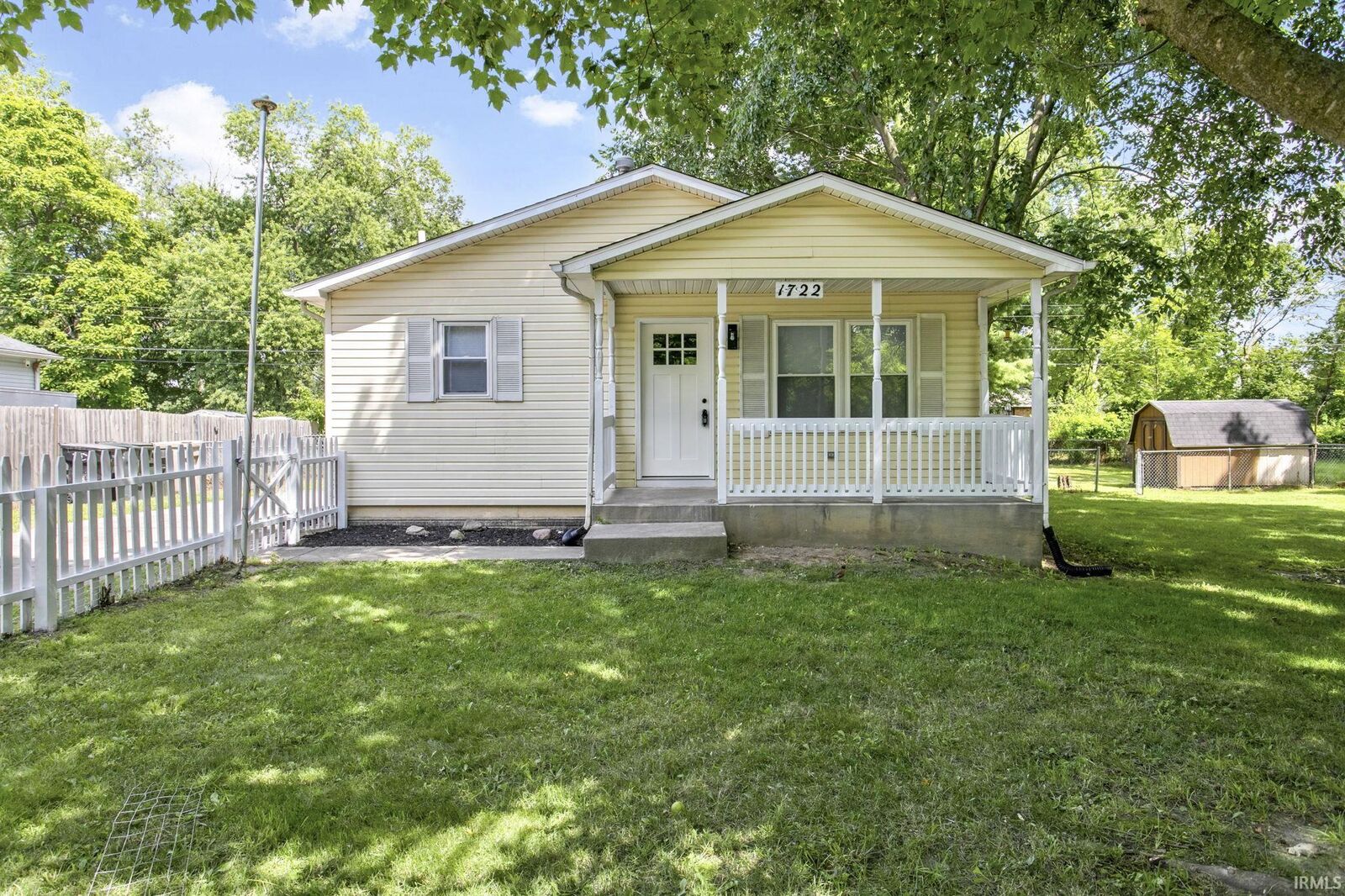 Property Photo:  1722 Fremont Street  IN 46628-3103 