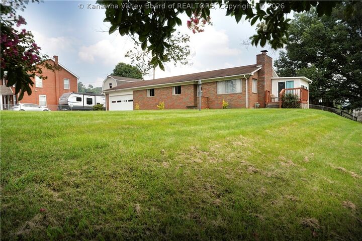 Property Photo: 2 Reeves Drive WV 25143
