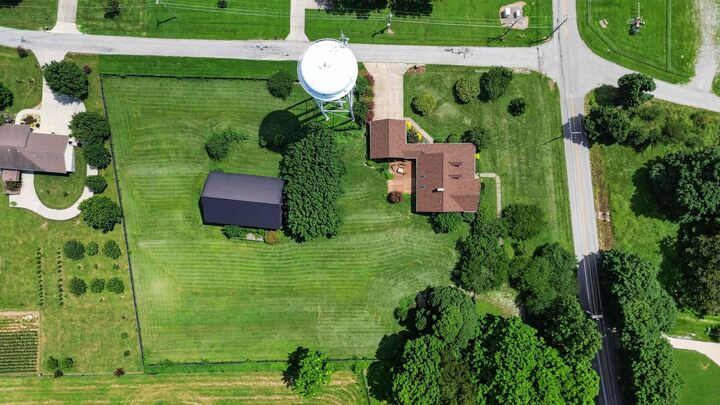 Property Photo: 1310 Spurlock Drive KY 40475