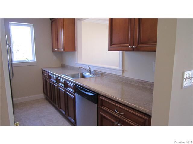 Property Photo:  418 Tondo Circle  NY 10926 