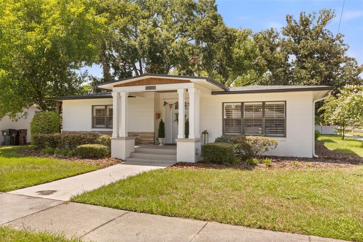 Property Photo:  934 Boardman Street  FL 32804 