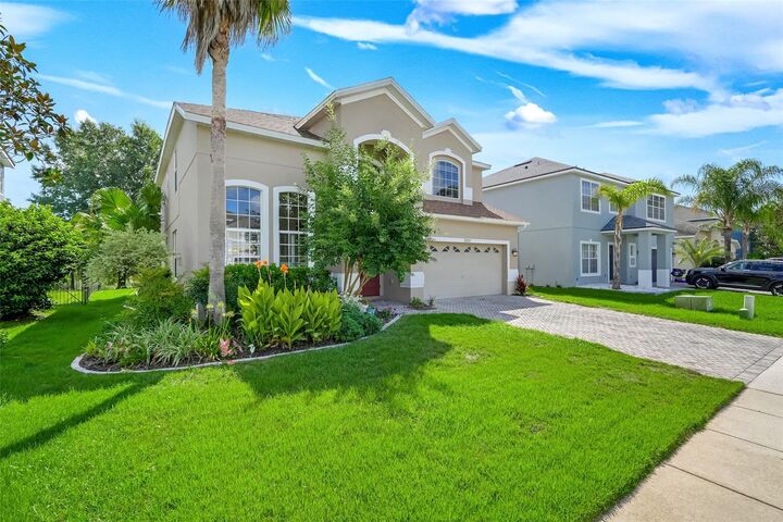 Property Photo: 33519 Terragona Drive FL 32776