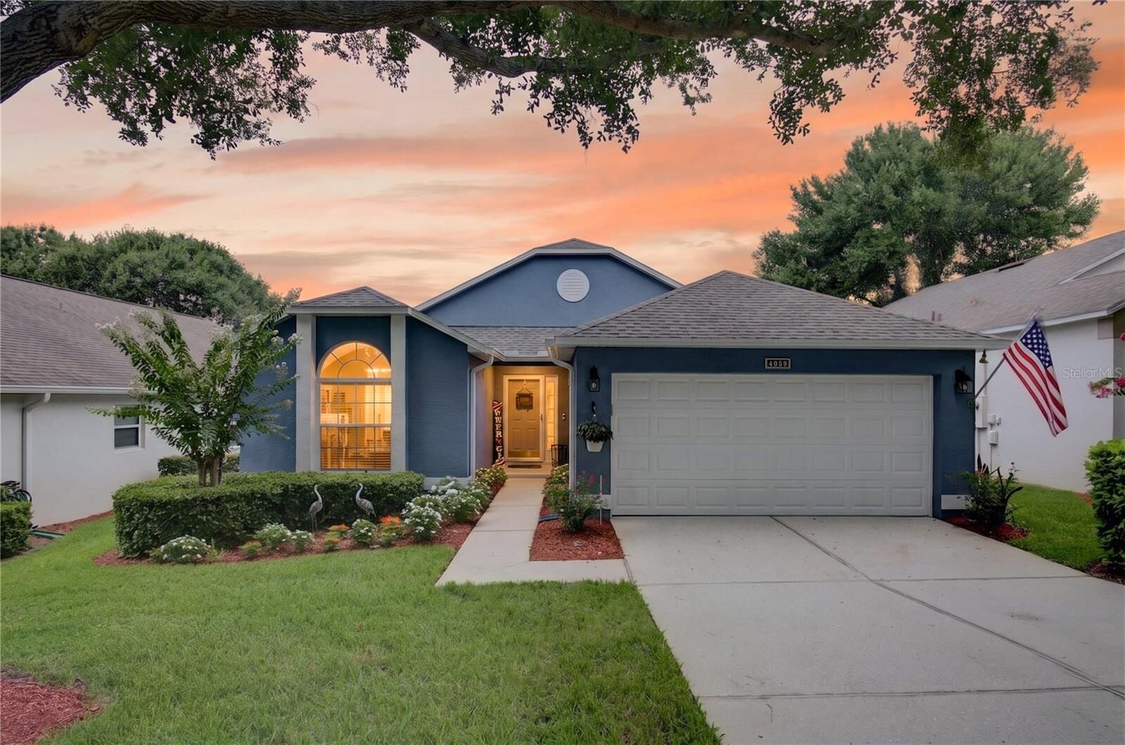 Property Photo:  4059 Capland Avenue  FL 34711 