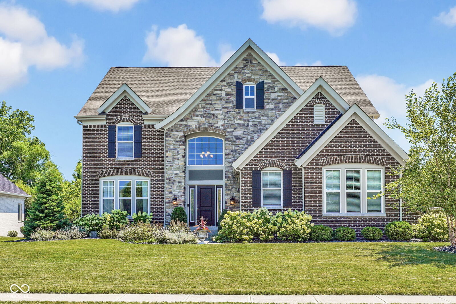 Property Photo:  5901 Chartwell Drive  IN 46106 