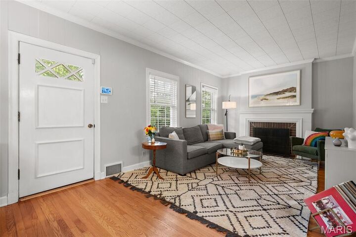 Property Photo:  436 Couch Avenue  MO 63122 